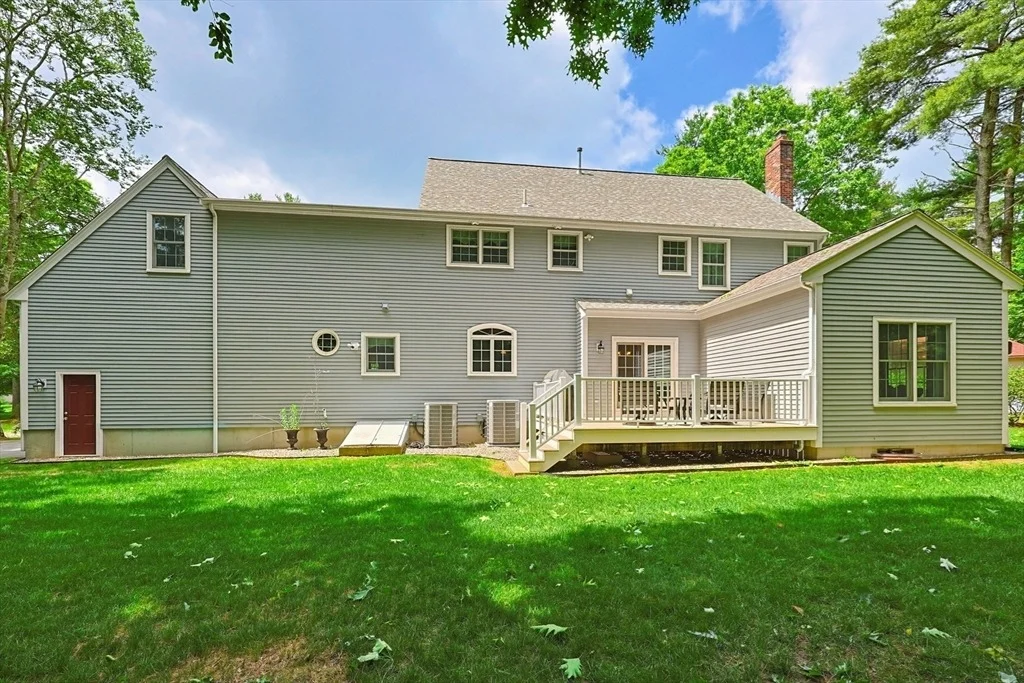 Photo of 8 Douglas Dr
