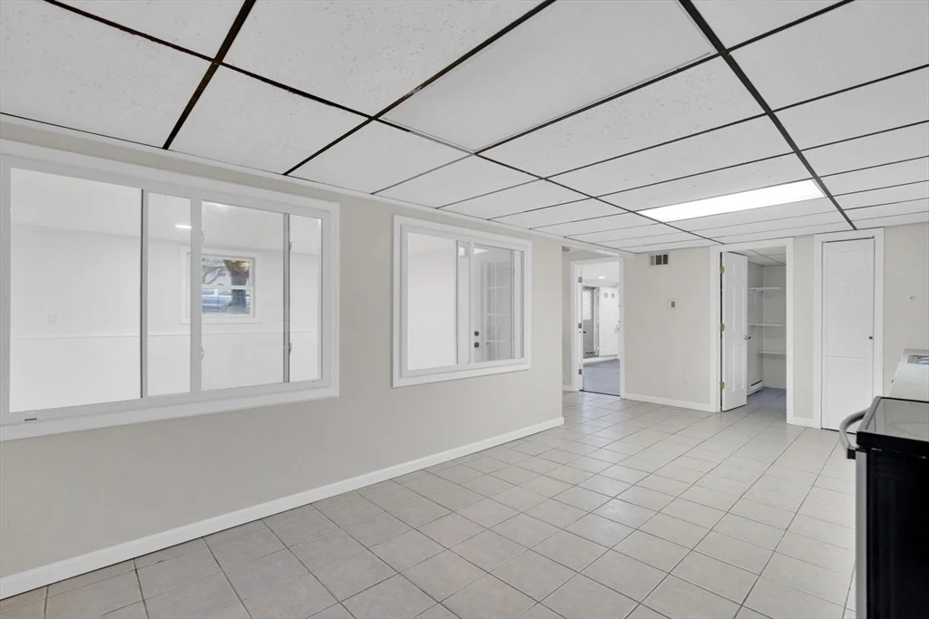 Photo of 25 Fox Hill Rd
