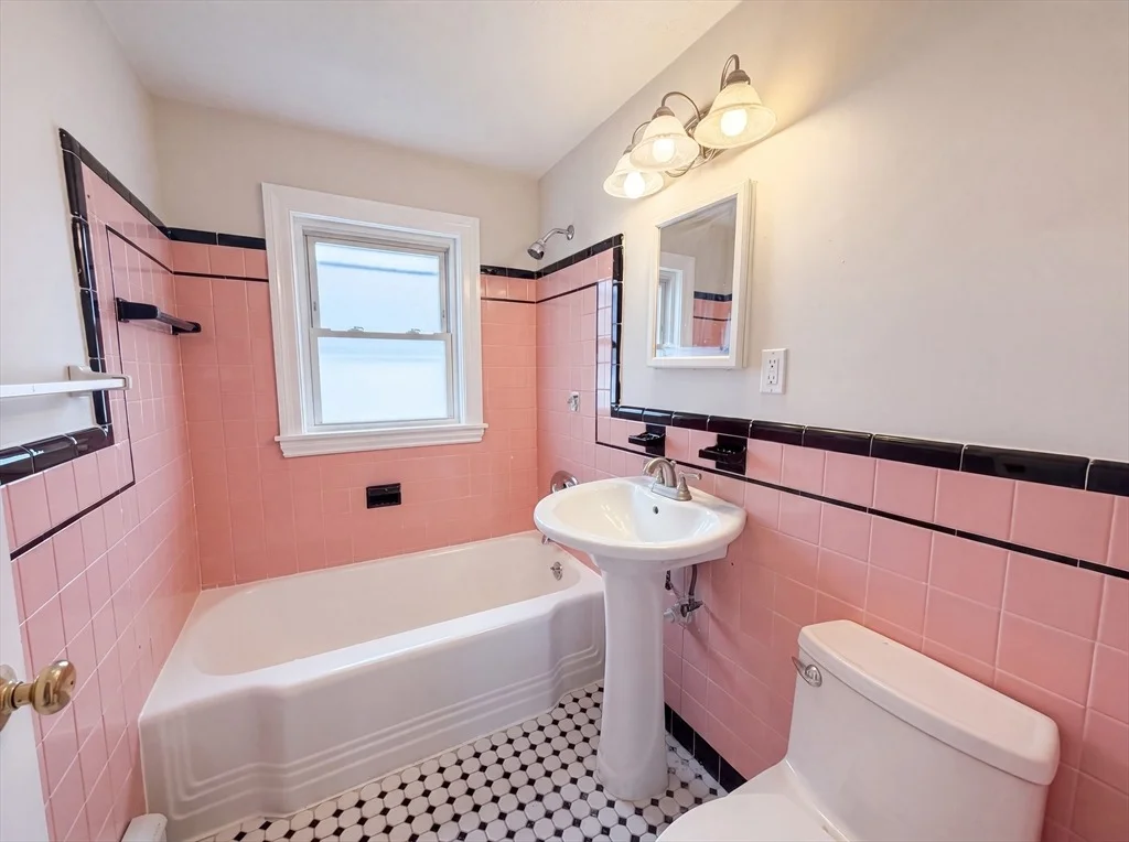 Photo of 4 Macarthur Cir
