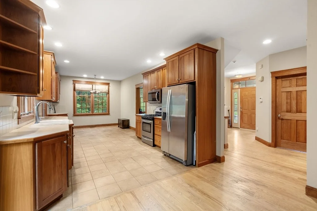 Photo of 44 Carillon Cir