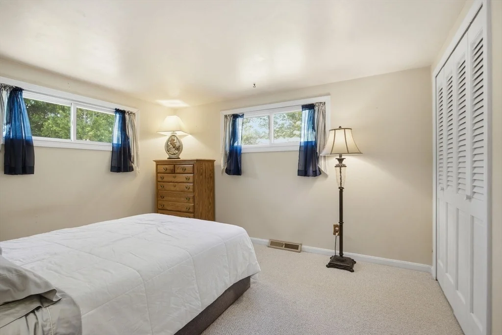Photo of 179 Sheaffer Rd