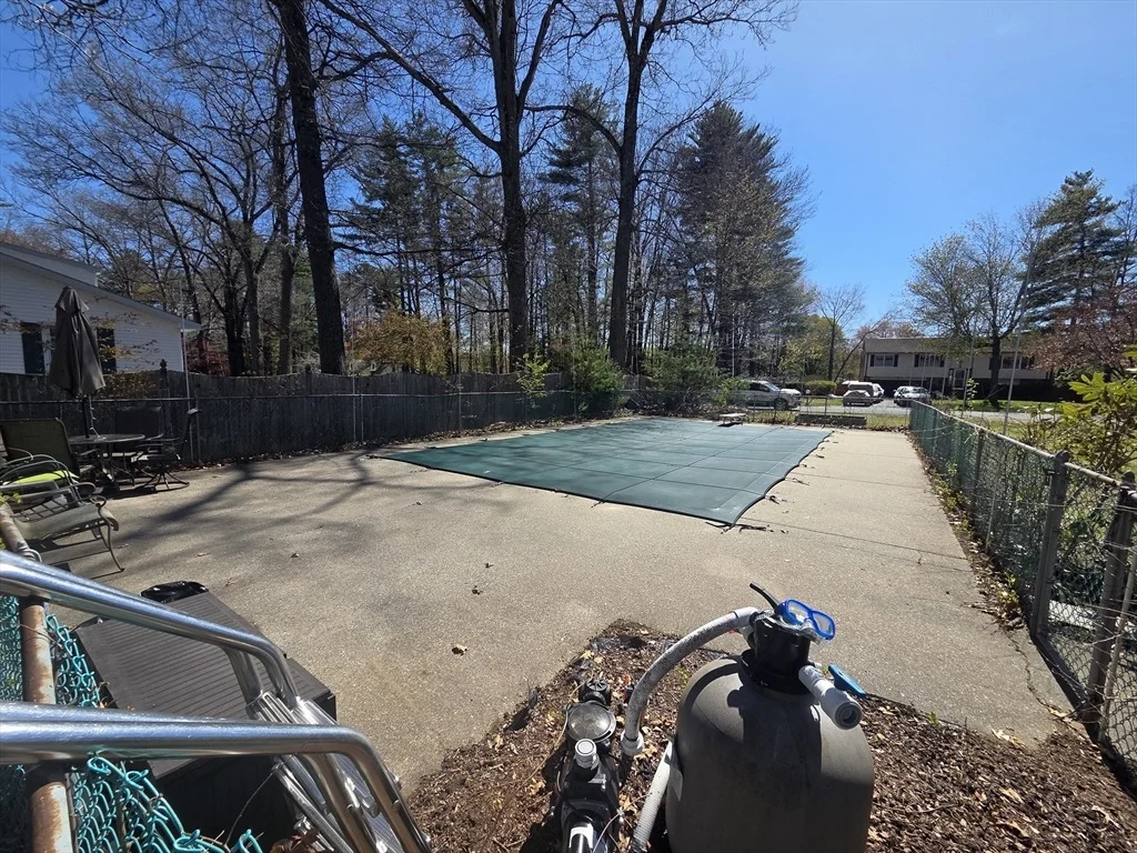 Photo of 166 Pomeroy Meadow Rd