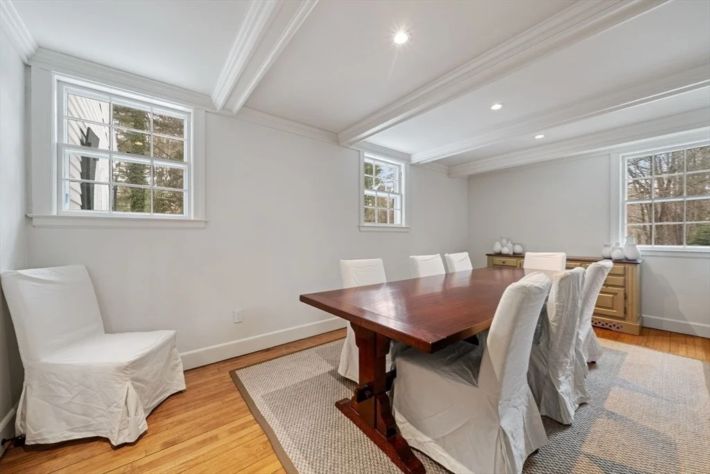 Photo of 25 Longmeadow Road