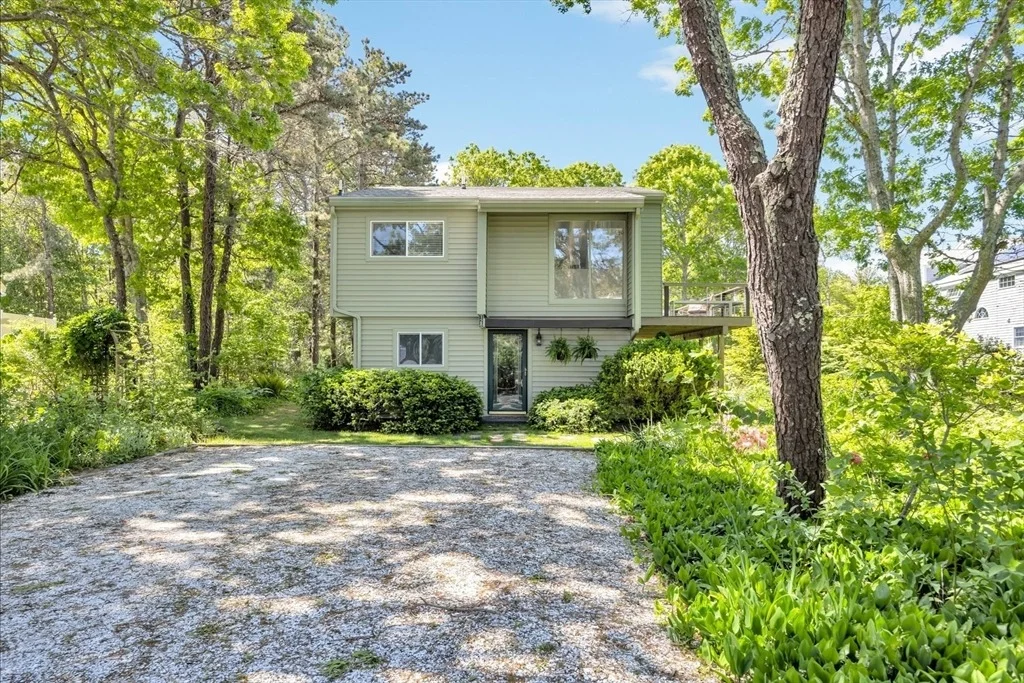Photo of 128 Whippoorwill Cir