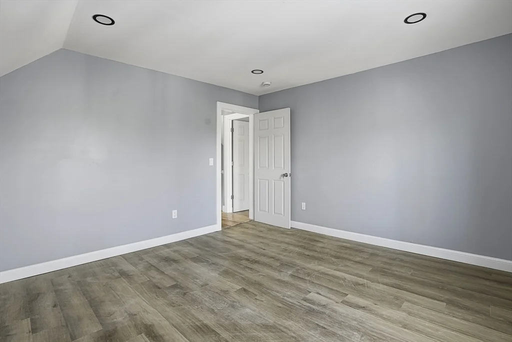 Photo of 140 Spring St