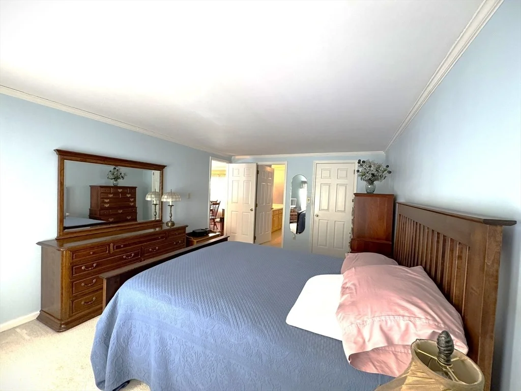 Photo of 6 Edgewood Drive