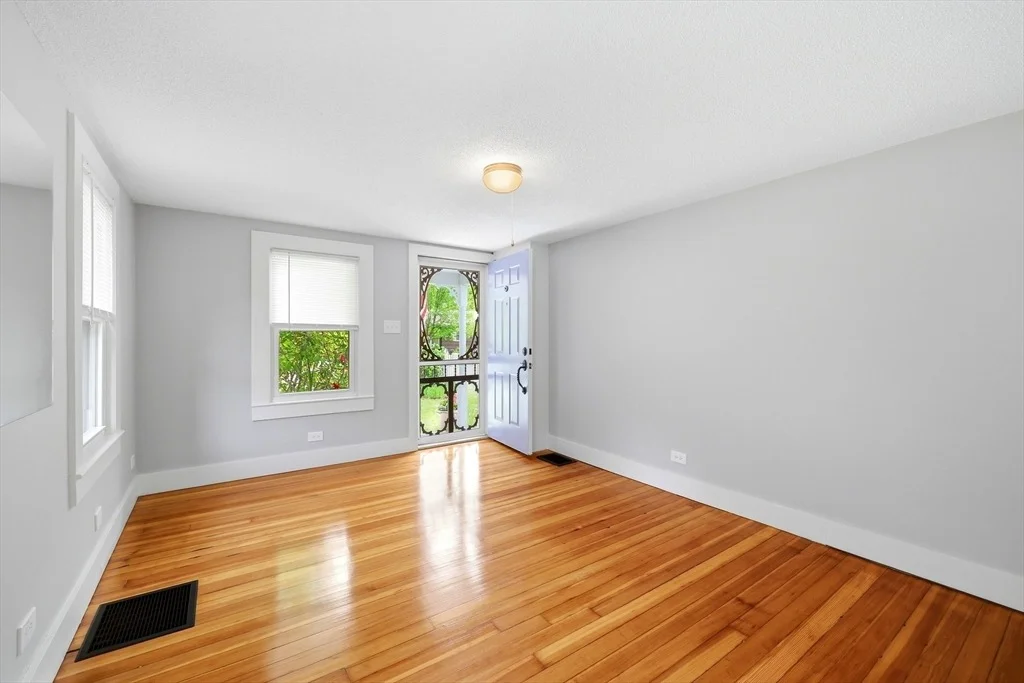Photo of 236 Three Rivers Rd