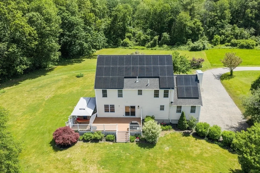 Photo of 98 N End Rd