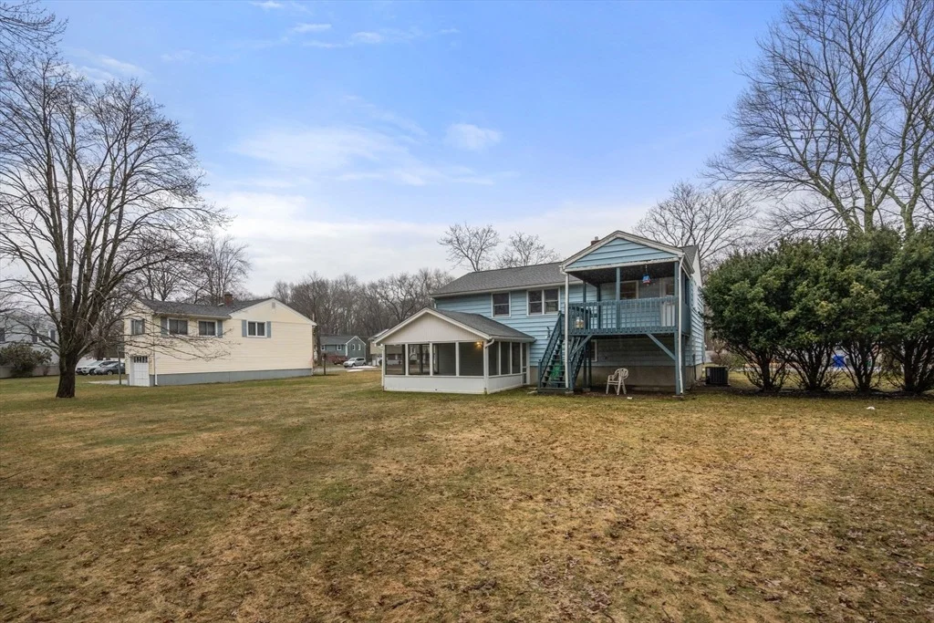 Photo of 6 Nancy Cir