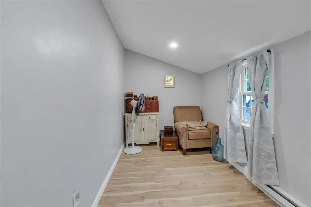 Photo of 21 Myrtle Ave