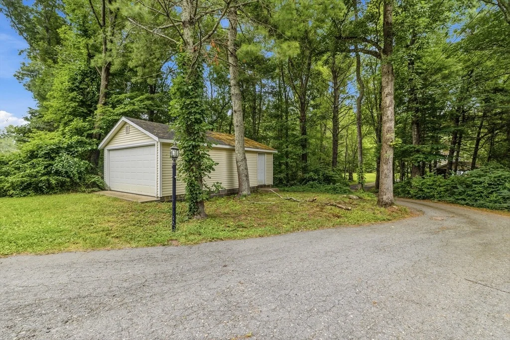 Photo of 3 Pleasant St