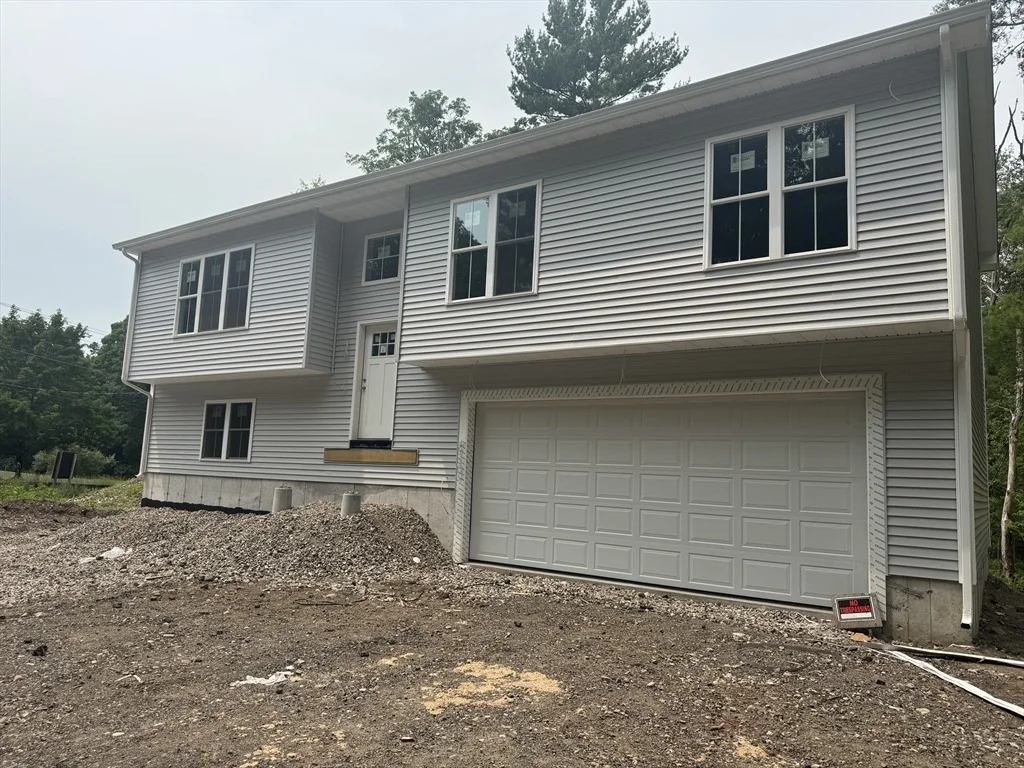 Photo of 20 Mine Brook Road