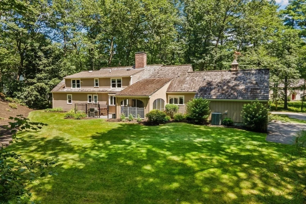 Photo of 34 Batchelder Rd