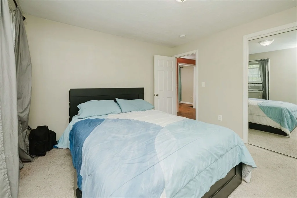 Photo of 160 Willis