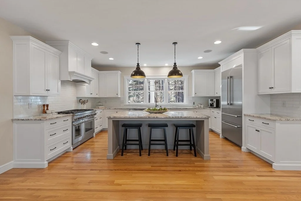 Photo of 80 Daniels Ln