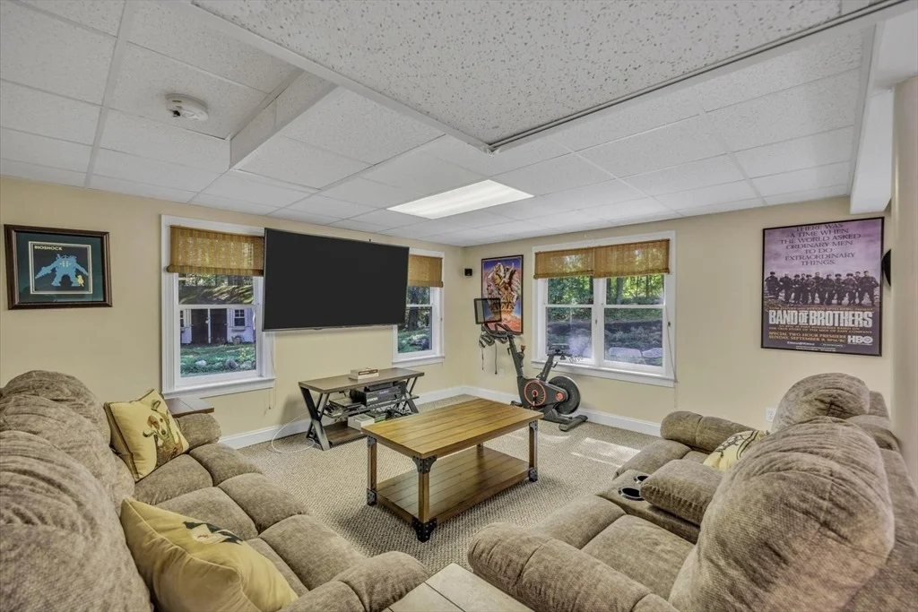 Photo of 55 Shipyard Ln