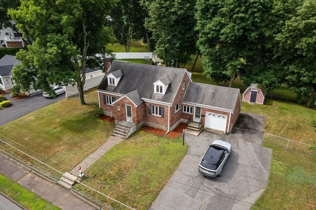 Photo of 114 Parker Rd