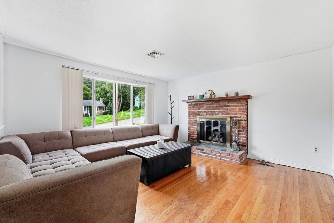 Photo of 131 Beacon Hill Rd