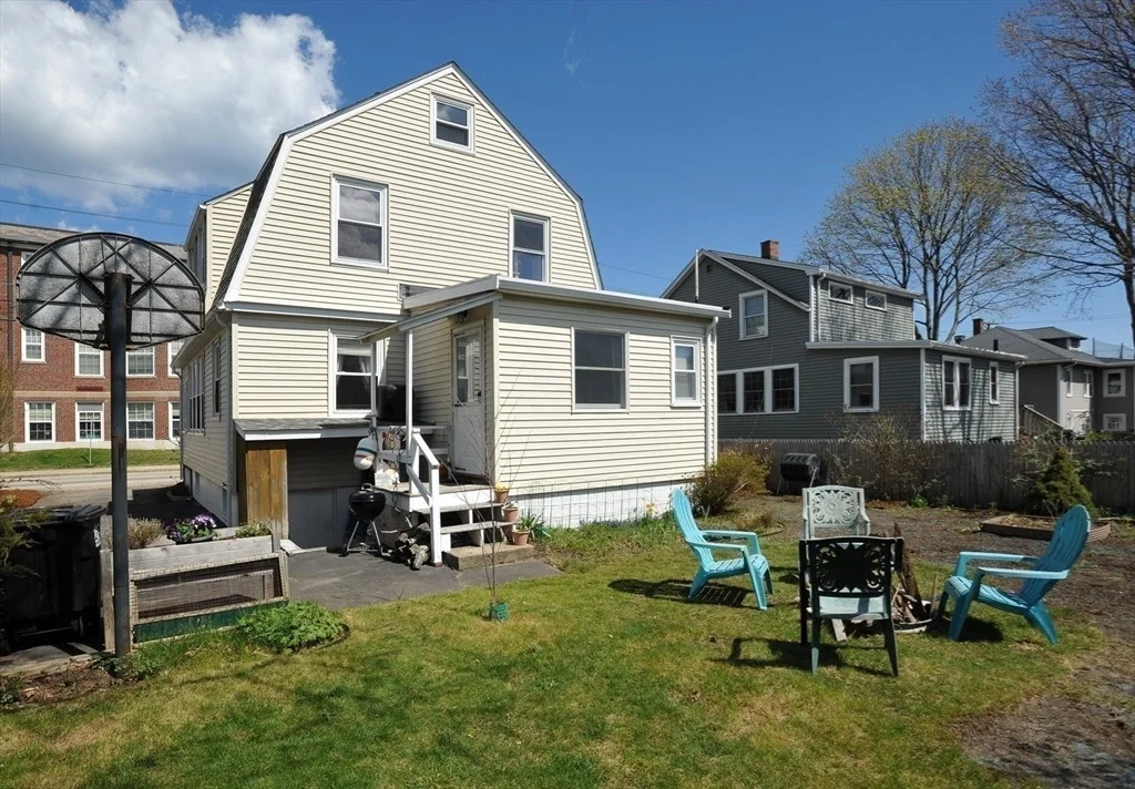 Photo of 12 L Street