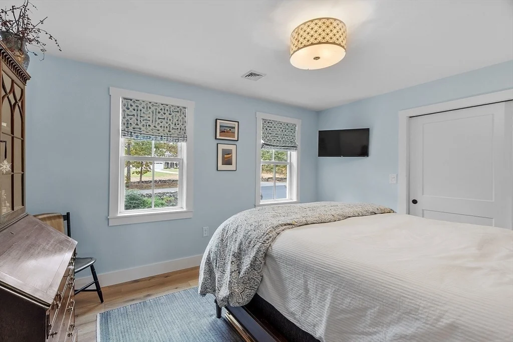 Photo of 124 Osgood Rd