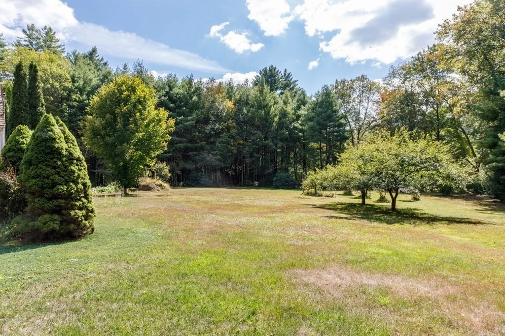 Photo of 260 East Road