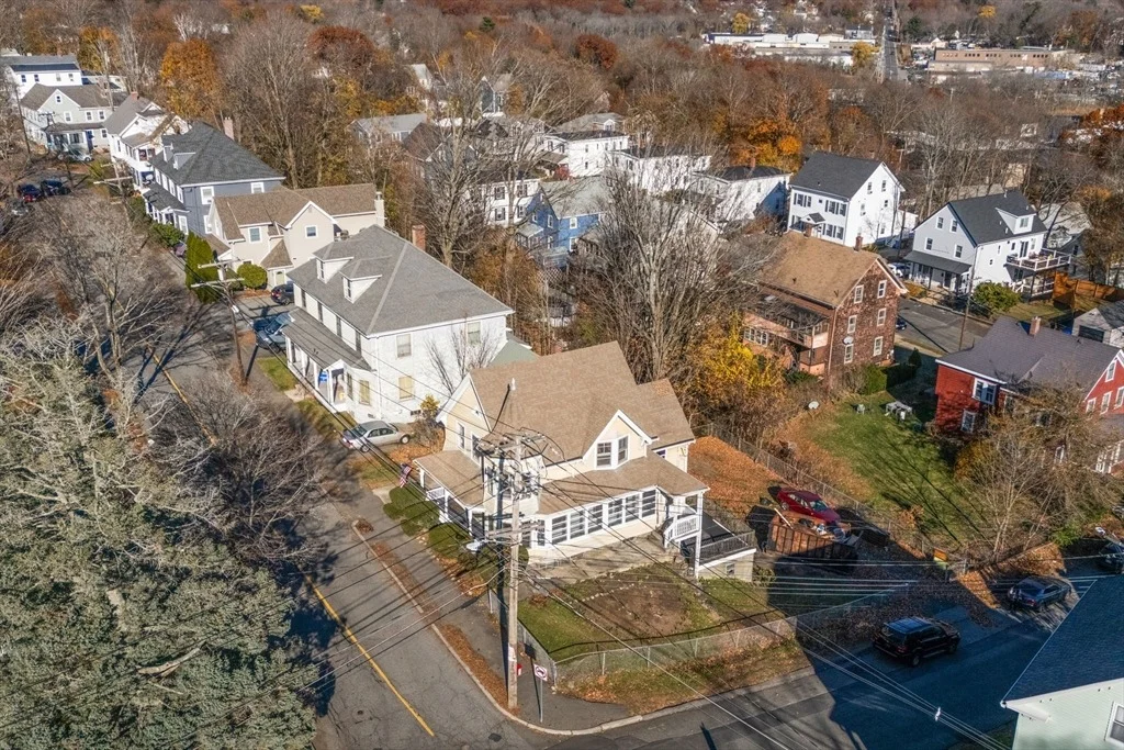 Photo of 16 Pleasant St