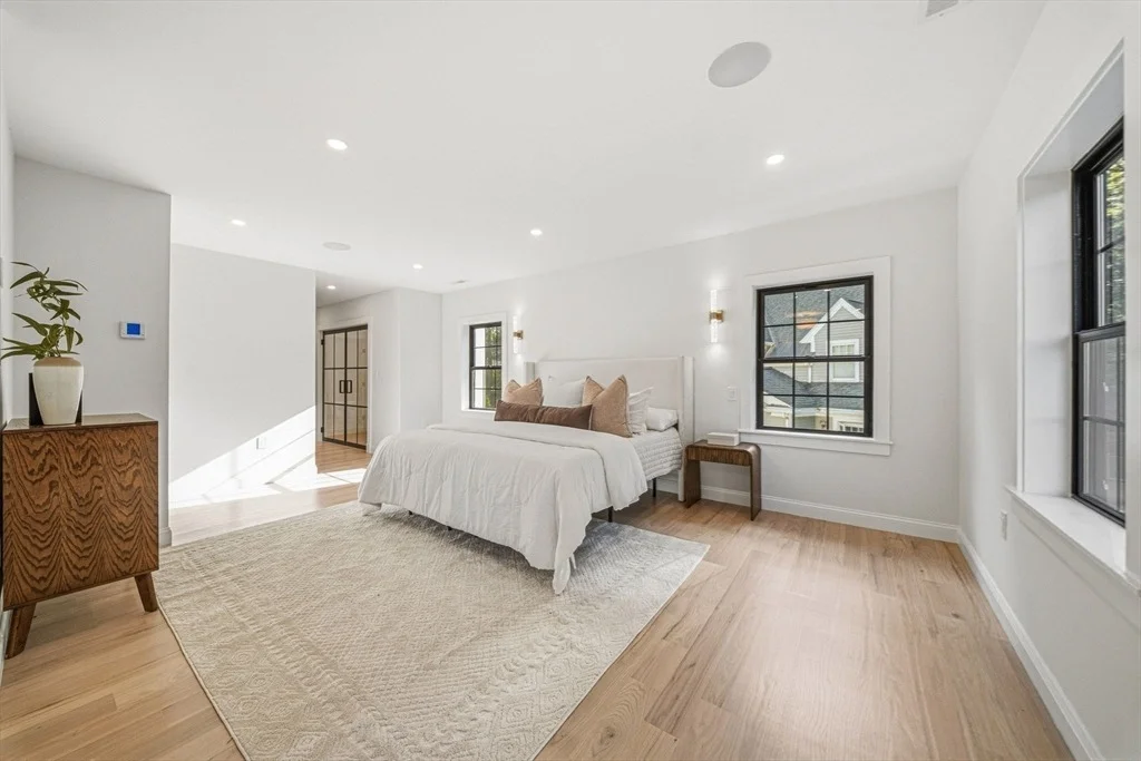 Photo of 211 High Rock St.