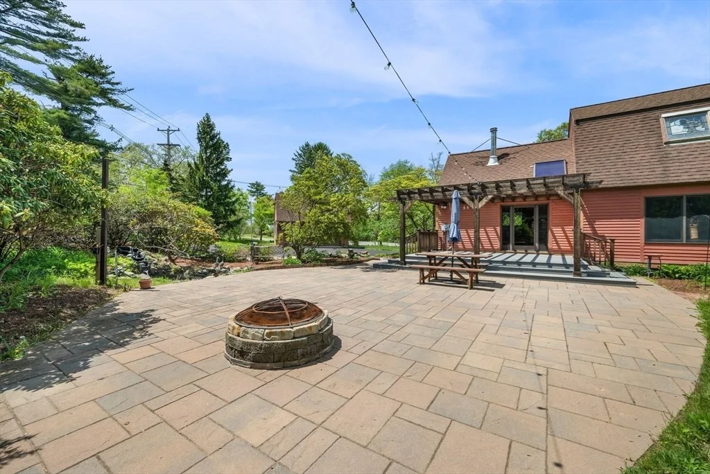 Photo of 72 Mile Ln
