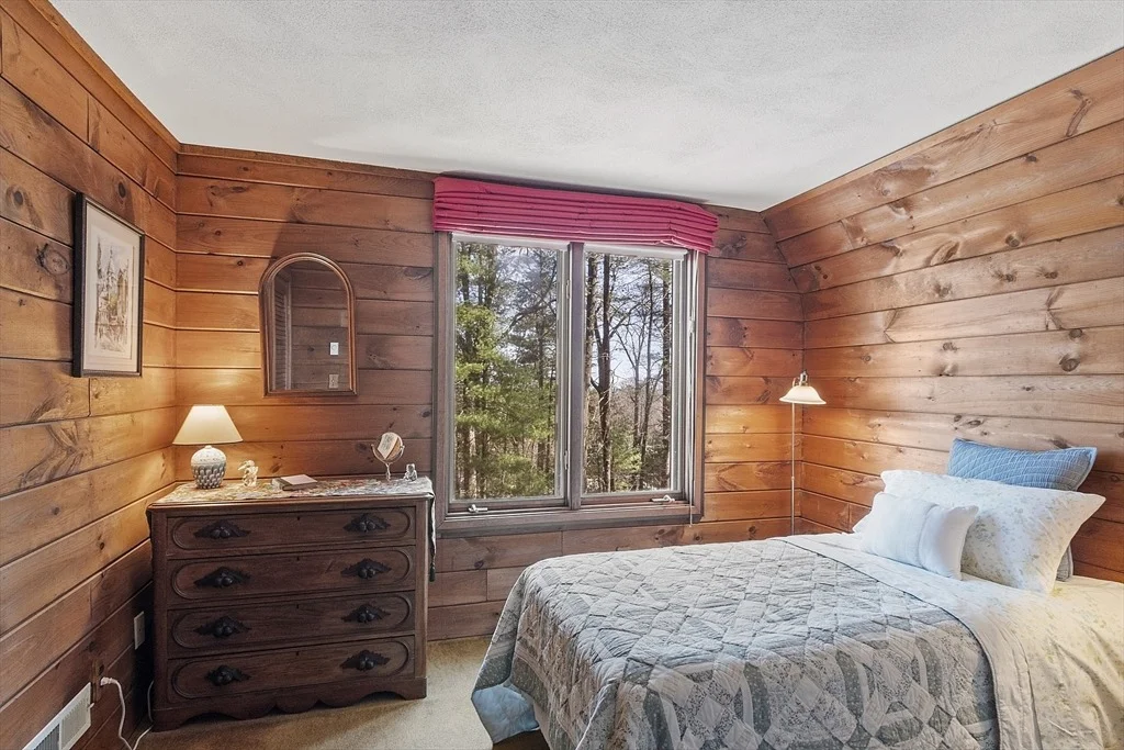 Photo of 138 Catamount Road