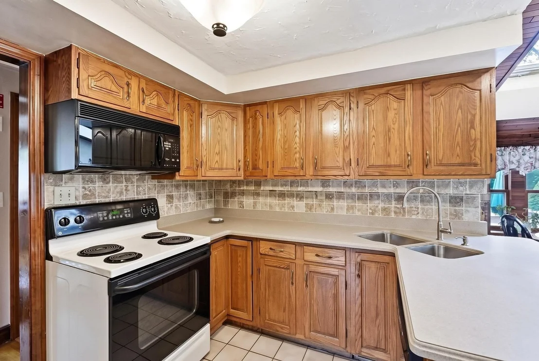 Photo of 4 Orchard Dr