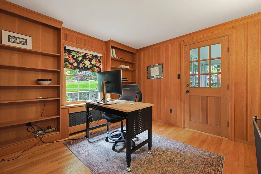 Photo of 28 Drury Ln