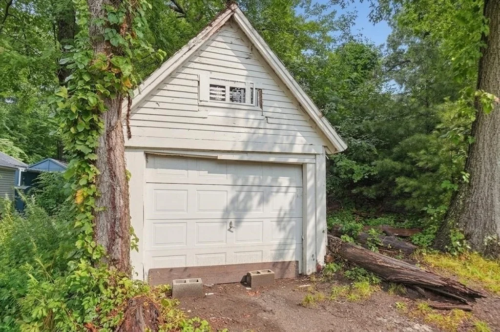 Photo of 47 Pine Hill Road