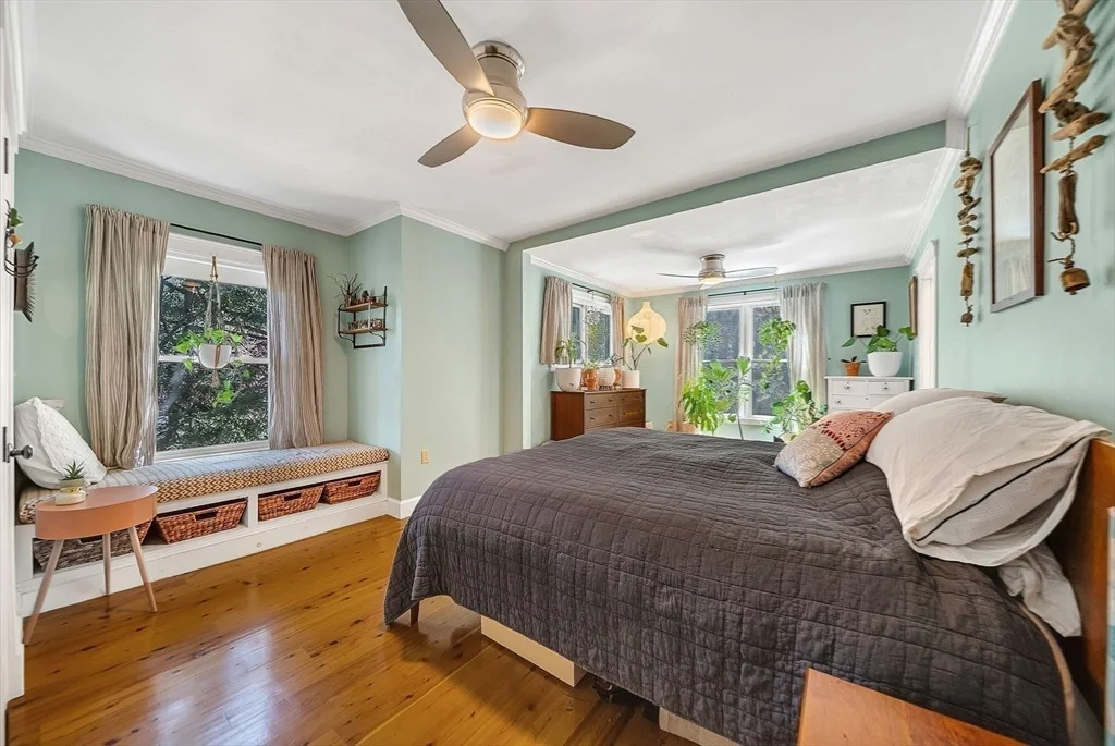 Photo of 77 Brook Rd