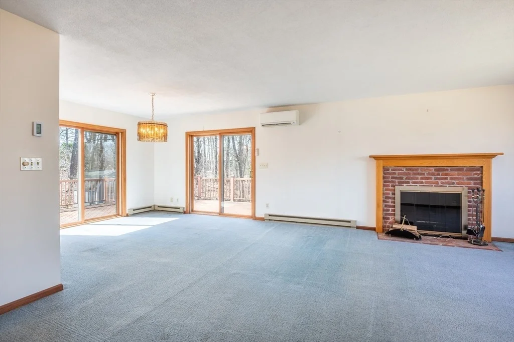 Photo of 27 Emily Ln