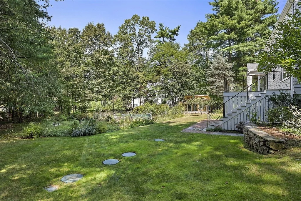 Photo of 10 Green Ln