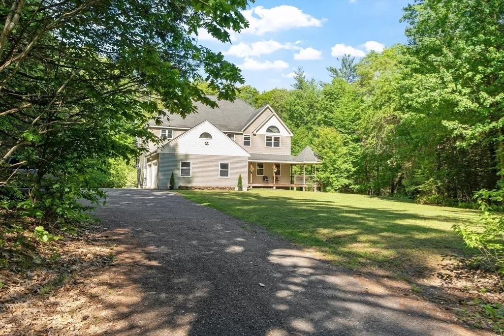 Photo of 1132 Doe Valley Rd