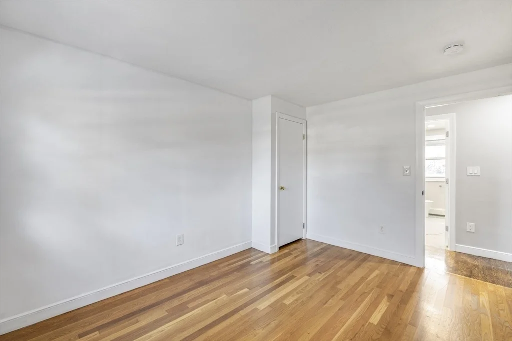 Photo of 13 Sandy Brook Rd