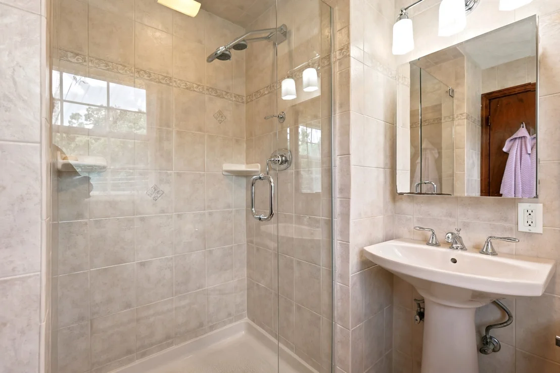 Photo of 9 Sparhawk Dr.