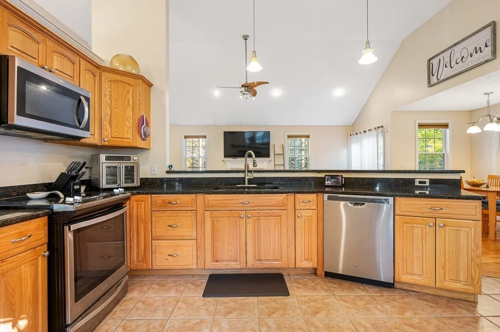Photo of 22 Mashapaug Rd
