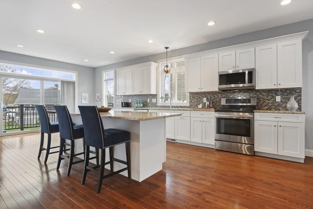 Photo of 32 Colonial Rd