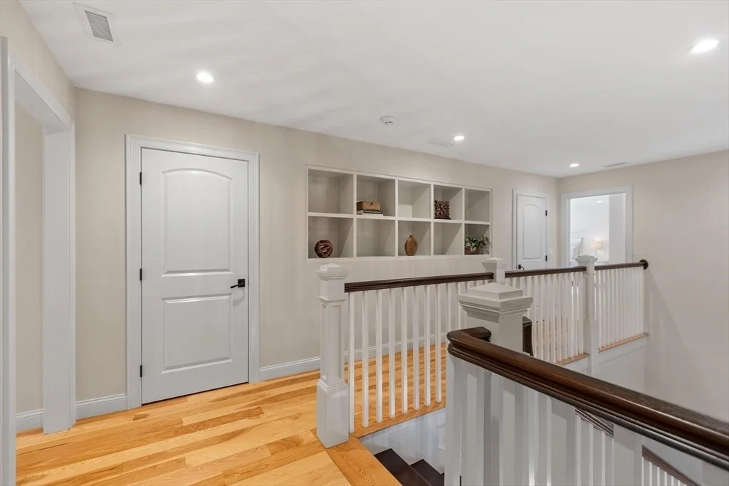 Photo of 18A South Shaker Road