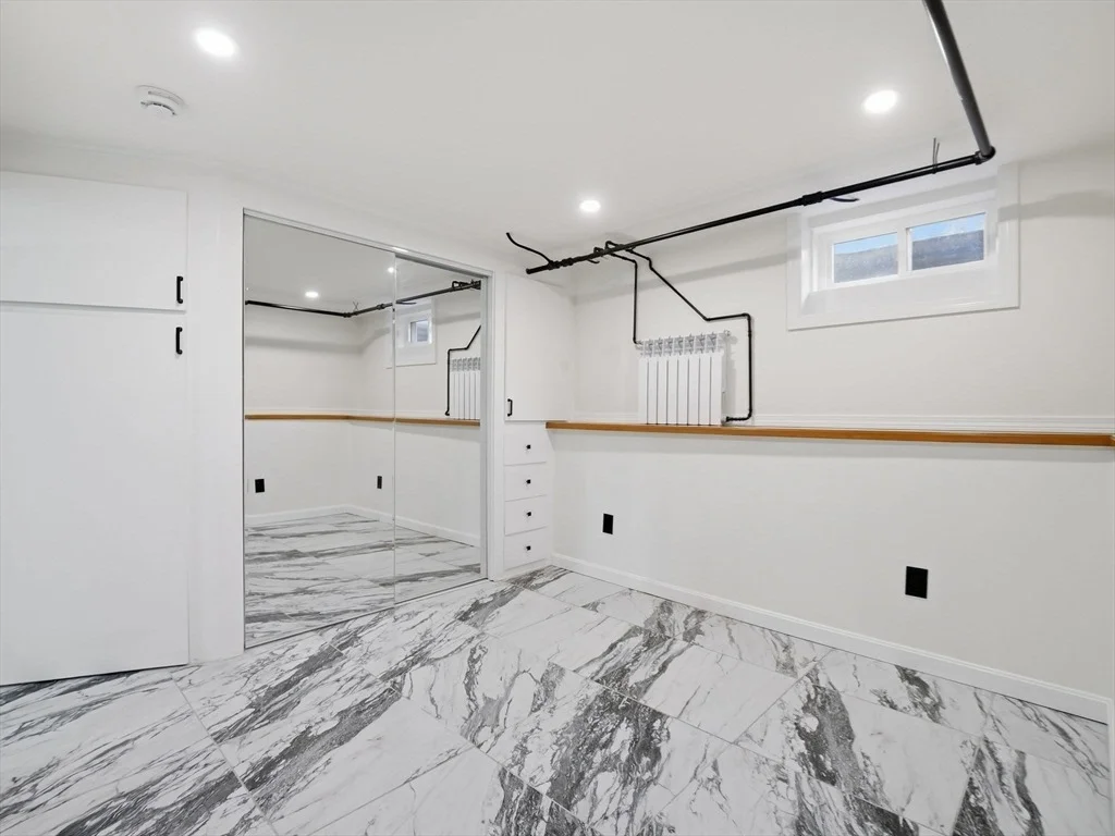 Photo of 72 Holden Road