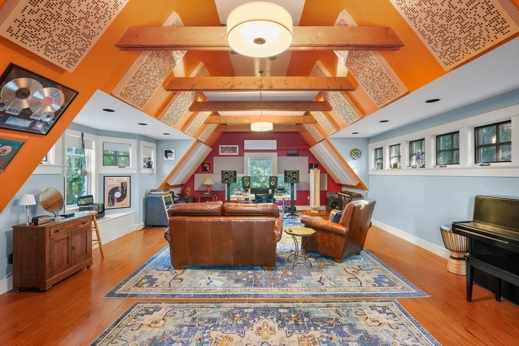 Photo of 51 Abbott Road