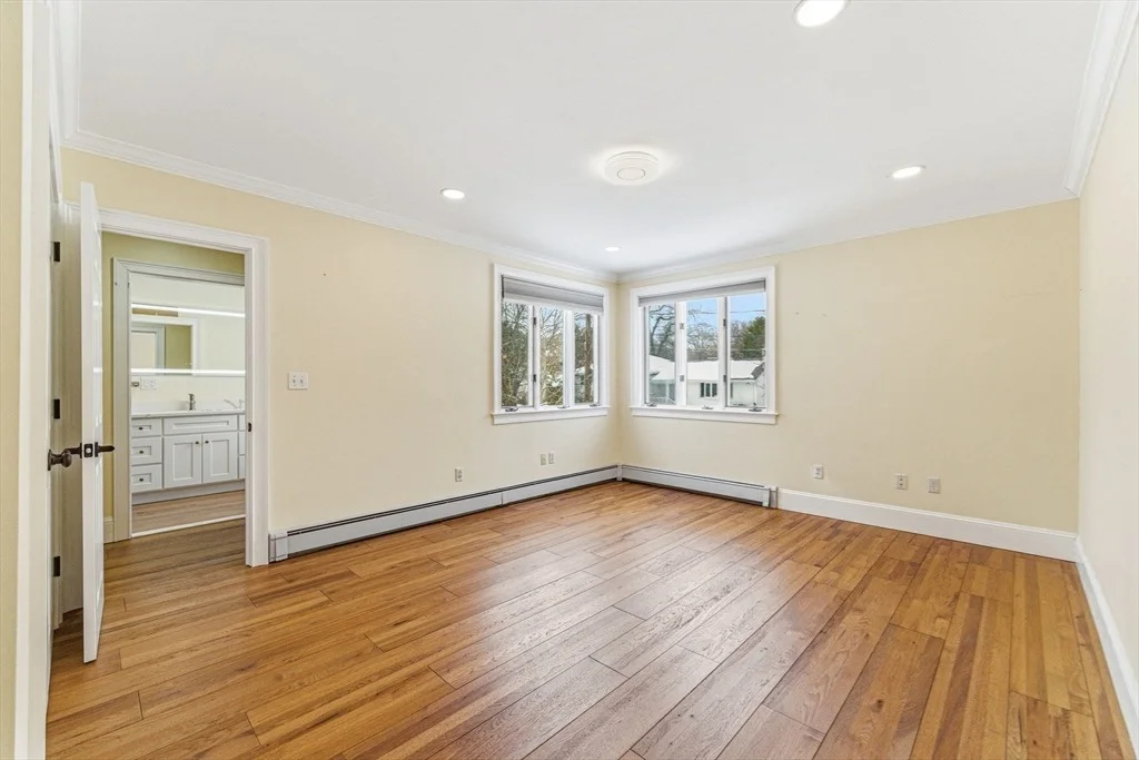 Photo of 124 Deborah Rd