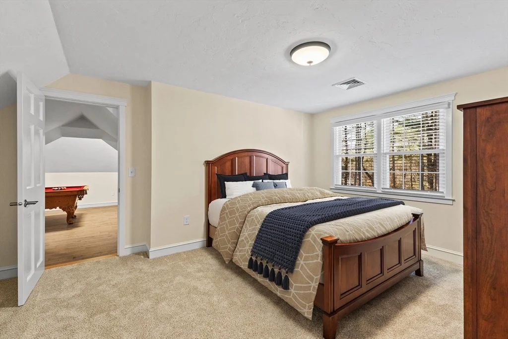Photo of 16 Forest Park Dr