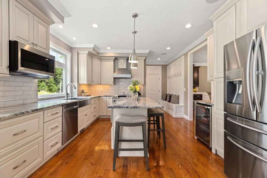 Photo of 92 Plain St W