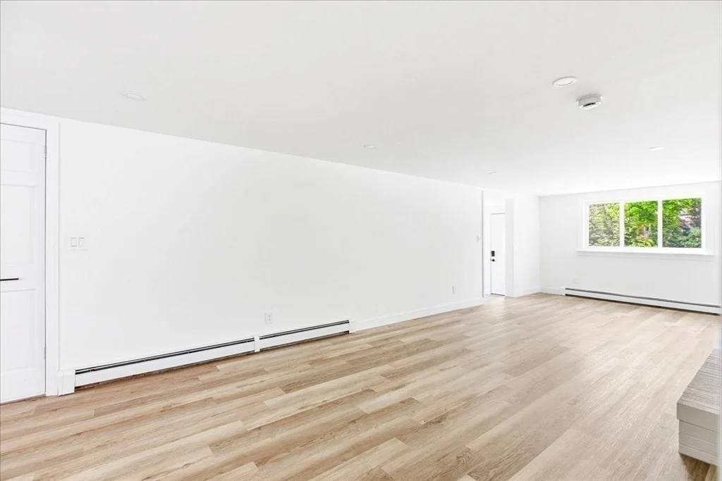 Photo of 64 Rosepoint Ave