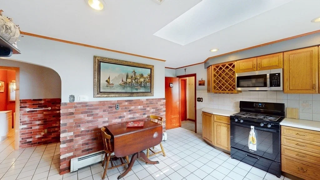 Photo of 8 Vincent Ave