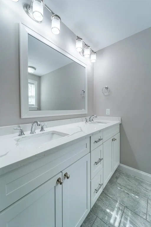 Photo of 31 Scenic Dr