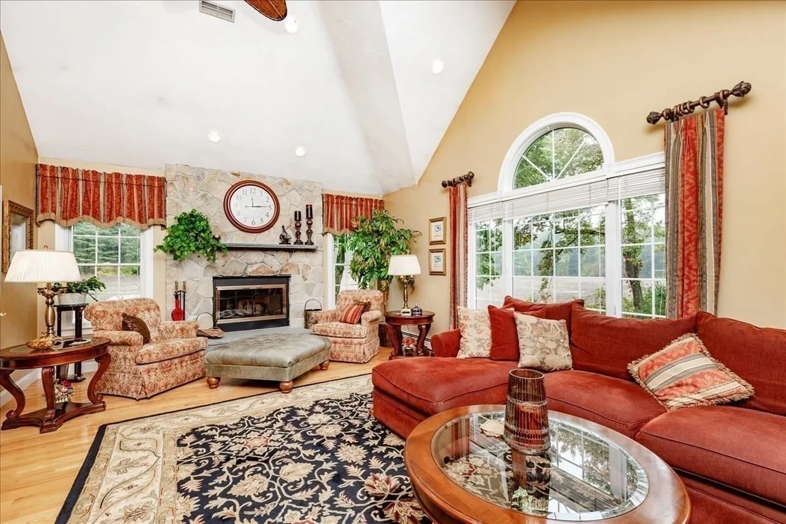 Photo of 5 Blais Farm Rd